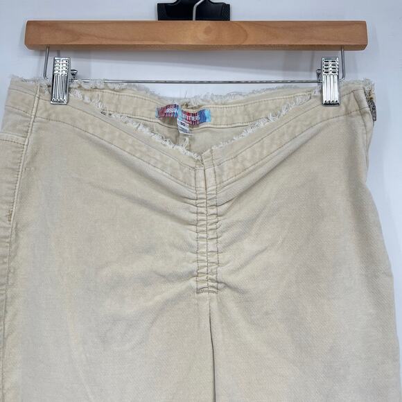 Anthropologie BDG Ruched V Front Flare Cream Suede Jeans Women's 30 90s Y2K - Picture 5 of 14